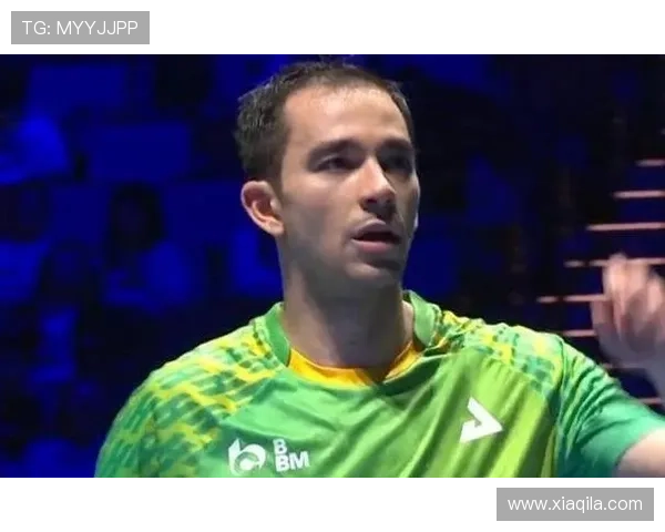 雨果4-3险胜户上隼辅晋级单打8强